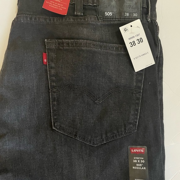 Mens Levi’s jeans - Picture 5 of 7